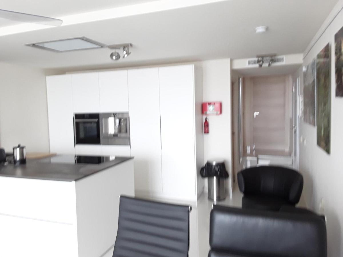 Front Port Line Sleeps 6 Apartment Marbella Exterior photo