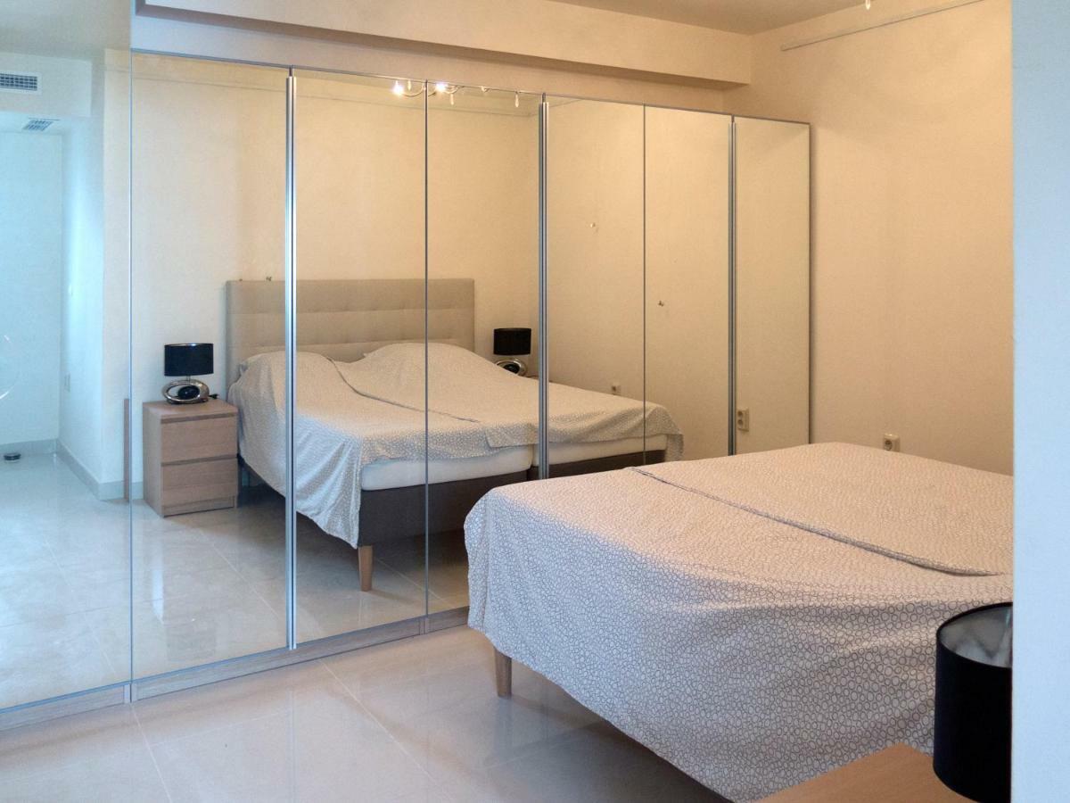 Front Port Line Sleeps 6 Apartment Marbella Exterior photo