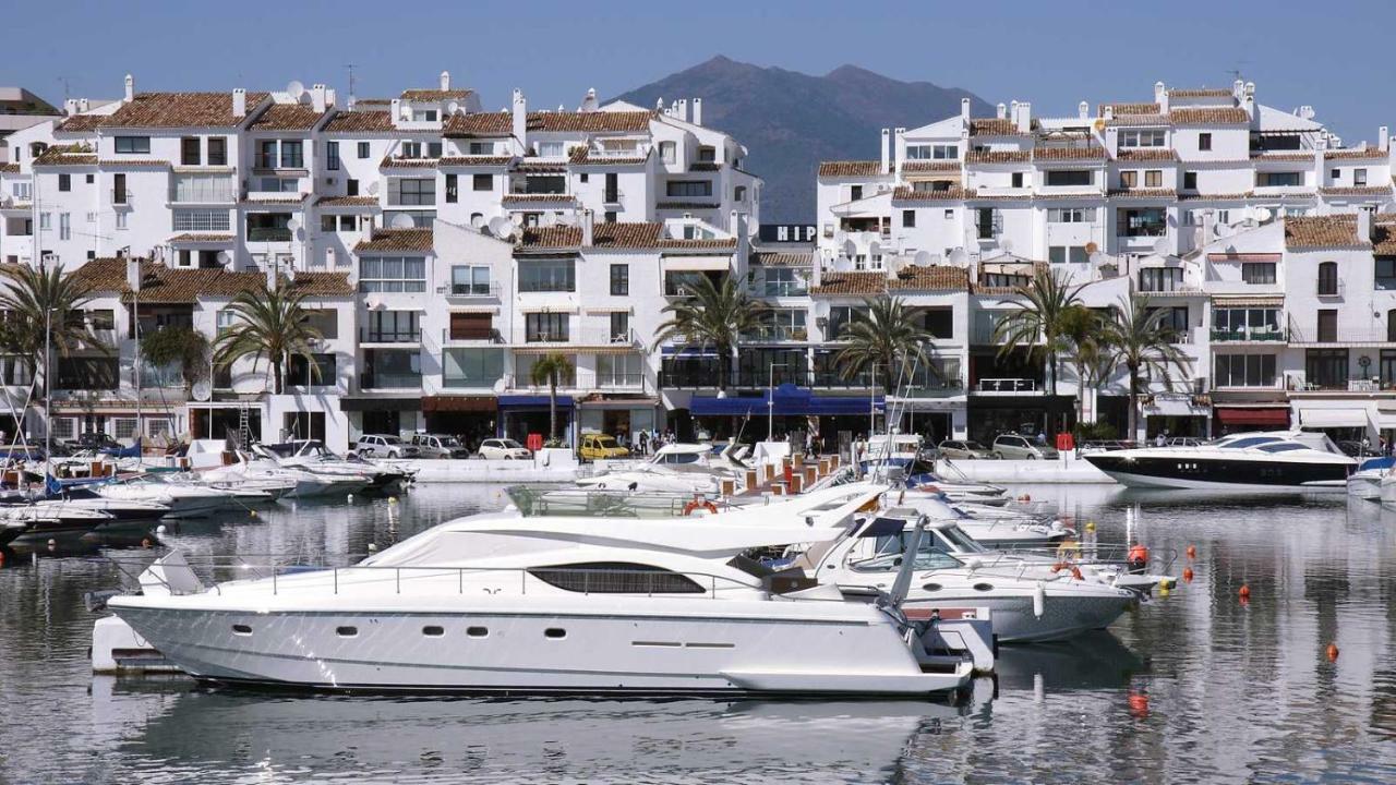 Front Port Line Sleeps 6 Apartment Marbella Exterior photo